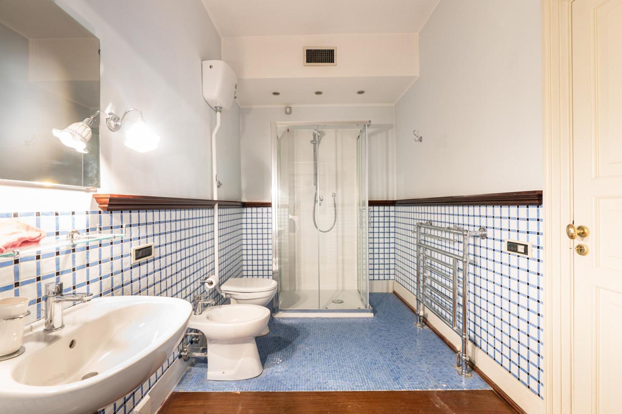 B&B Frida Suite Home Трани Екстериор снимка