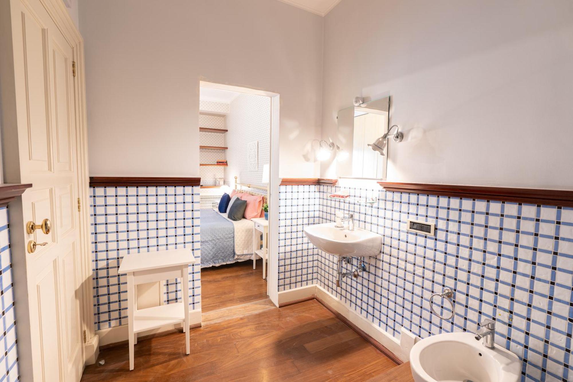 B&B Frida Suite Home Трани Екстериор снимка