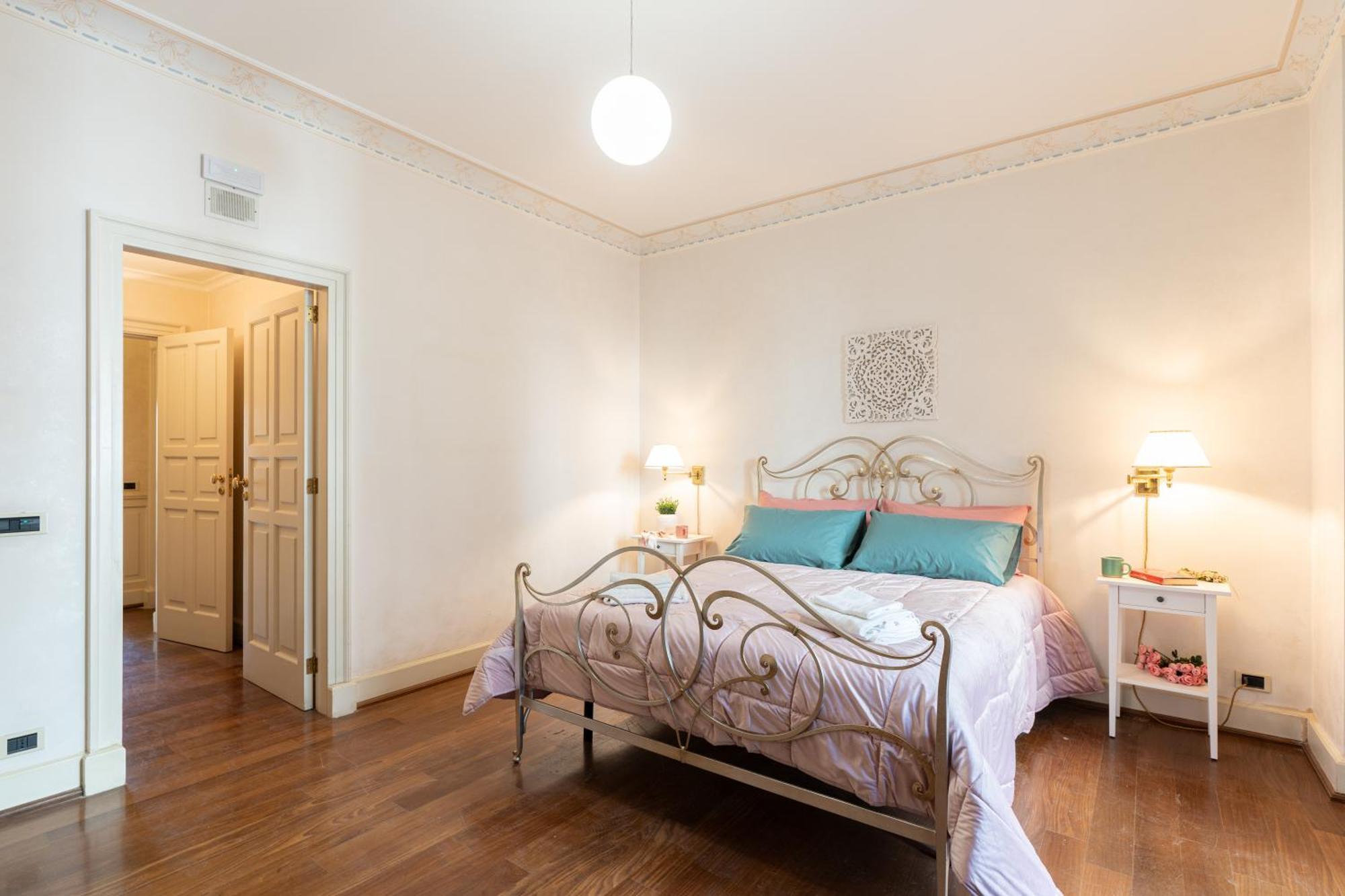 B&B Frida Suite Home Трани Екстериор снимка