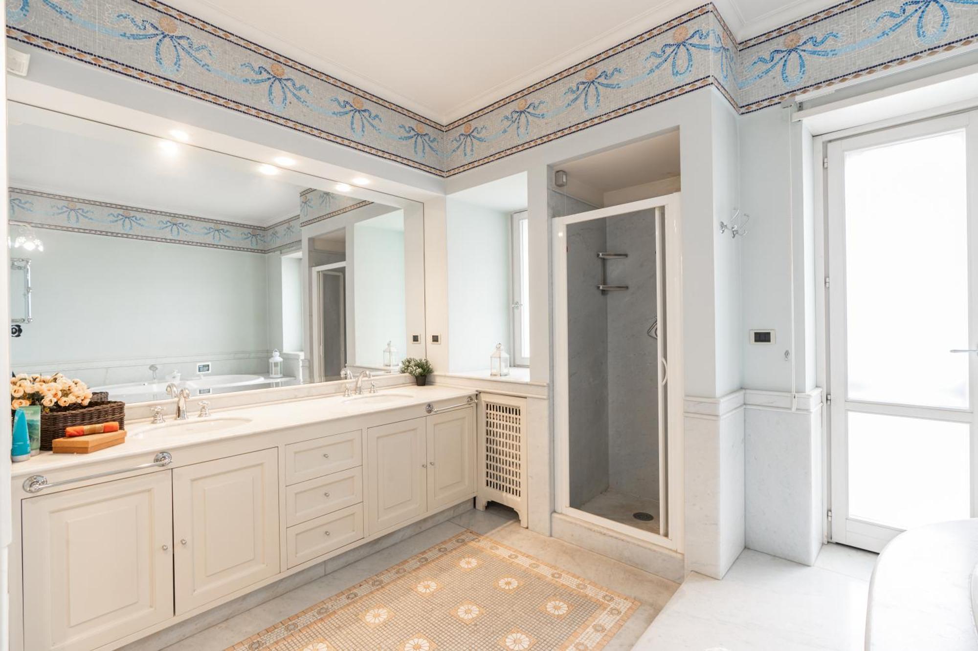 B&B Frida Suite Home Трани Екстериор снимка